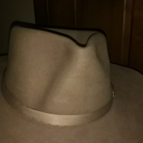 Hat - Picture 3 of 5